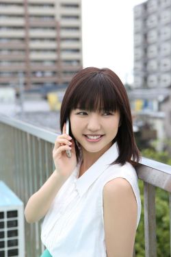 《乳色吐息》 在线播放
