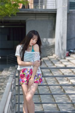 小小蜡笔穿花衣