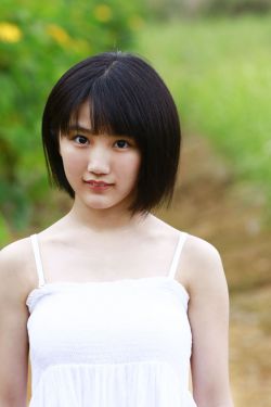 年轻的妈妈免费高清MV观看视频