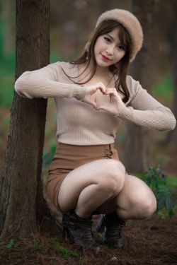 他看向他们的结合处